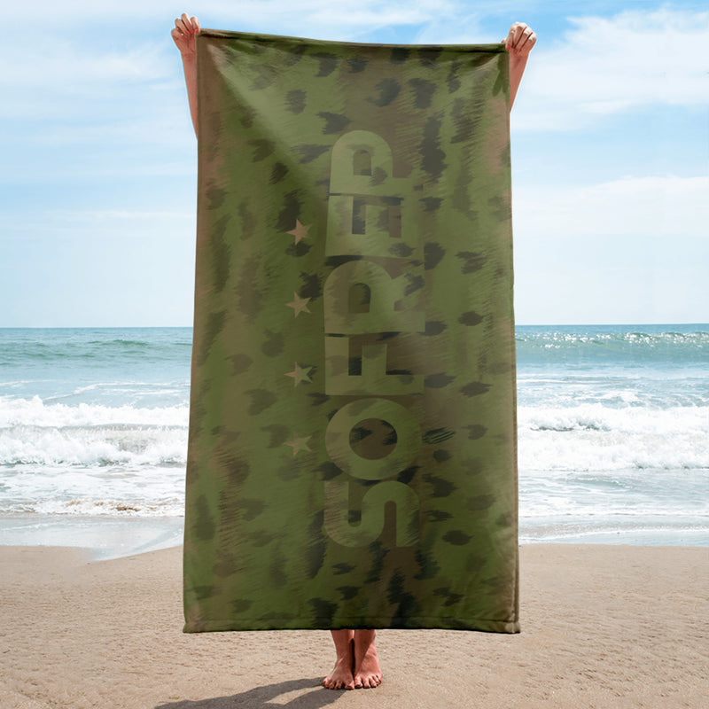 Icon Panthera Silva Beach Towel